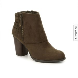 Madden Girl booties sz 9